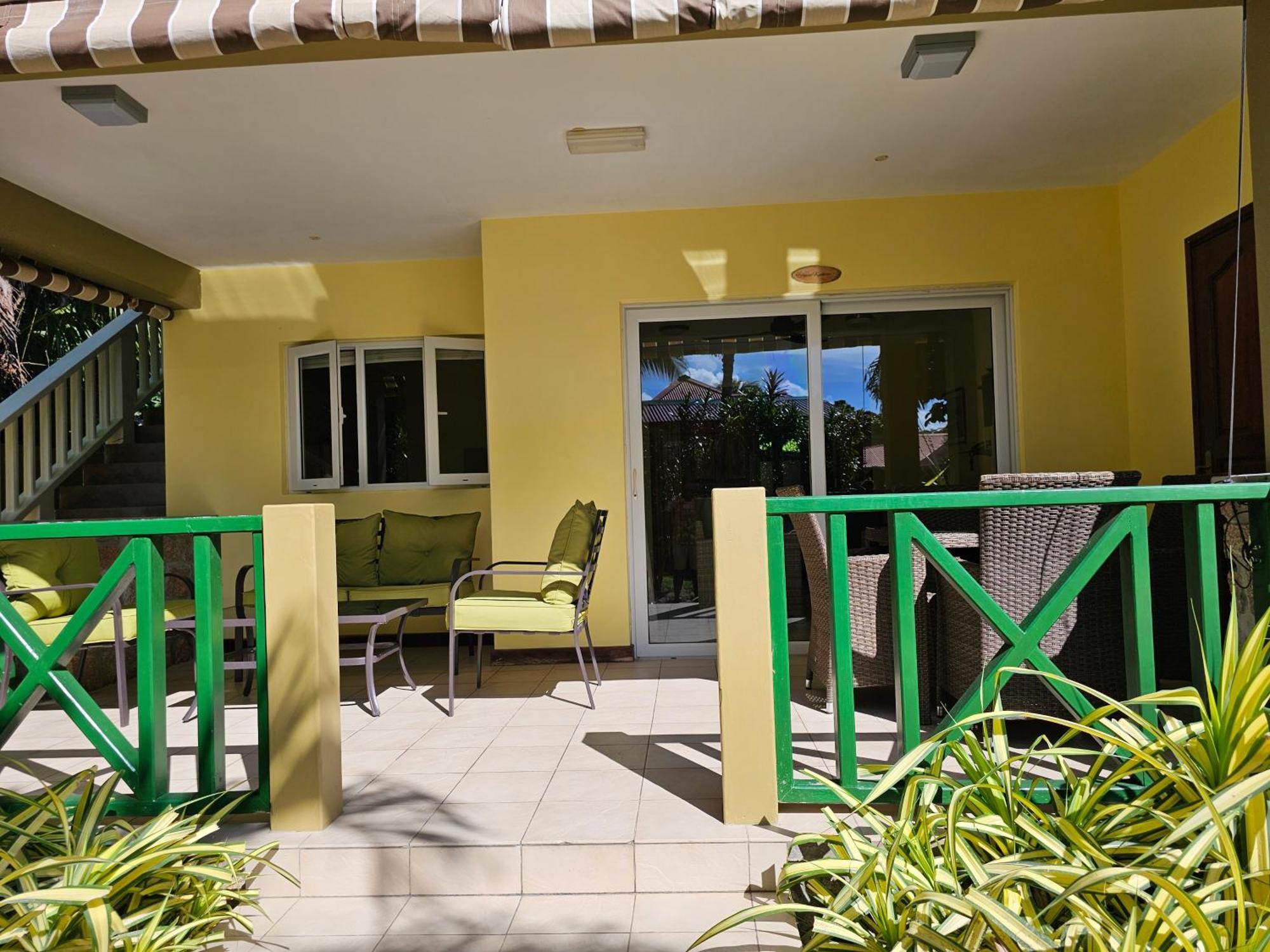 Casa De Leela Self Catering Guest House La Digue Exterior photo